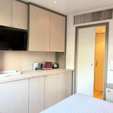 Apartment Idealement Situee A 50m De La Croisette *