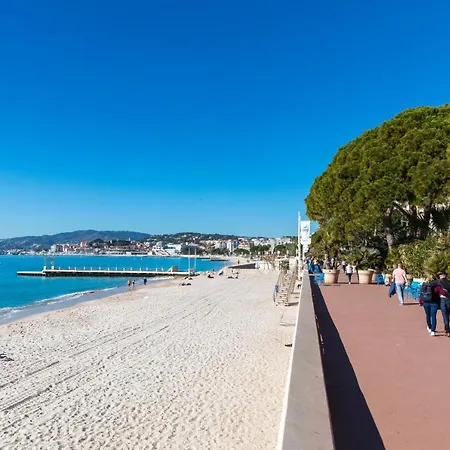Idealement Situee A 50m De La Croisette Apartment